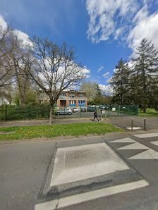 École élémentaire Cécile-Rol-Tanguy (ex Hautes-saules) 7-9 Rue de la Croix Pichon, 41000 Blois, France