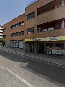 Pharmacie Plaça, Avinguda Països Catalans, 59, 17820 Banyoles, Girona, España