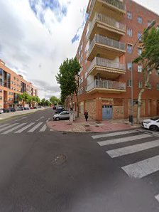 Laboratorio Dental Charo Montejo Calle Jesús Arambarri, 45, C. Sumatra, 2, bajo, local, 37003 Salamanca, España