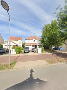 Rajpoot House 10B Rue Blaise Pascal, 95820 Bruyères-sur-Oise, France