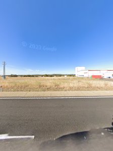 Y los baches pa cuando Av. Bañeza, 114, 24794 Riego de la Vega, León, España