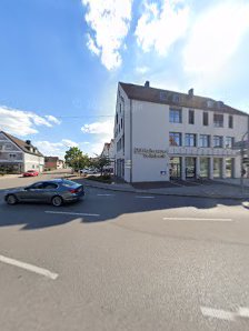 Dr. Simone Marisch Bergstraße 2, 85077 Manching, Deutschland