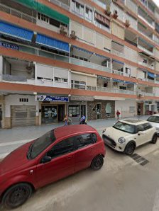 Inmobiliaria Segura Av. Antonio Toré Toré, local 13, F, 29740 Malaga, Málaga, España