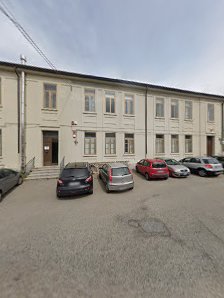 Scuola Primaria di Casenove Piazza G. Perri, 88041 Decollatura CZ, Italia