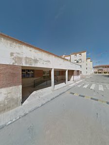 Biblioteca Pública Municipal de Arcos de Jalón. C. Sintes Obrador, 2, 42250 Arcos de Jalón, Soria, España