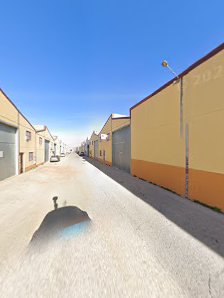 Carpinteria Hierro y Aluminio MMG Pol. Ind. Camporroso, C. Cdad. Real, Nave 4, 02520 Chinchilla de Monte-Aragón, Albacete, España