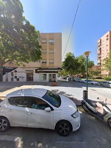 Palma & Rus Clinica Dental C. Conde de Guadalhorce, 6, bajo, Cruz de Humilladero, 29006 Málaga, España