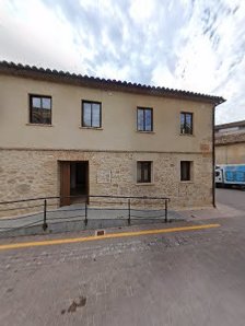 Biblioteca y juzgado de paz Pl. Gral. Mola, 22, 42330 San Esteban de Gormaz, Soria, España