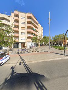 Clínica Dental Dra. Cortés 1, Av. de Cornellà, 2, 3, 08950 Esplugues de Llobregat, Barcelona, España