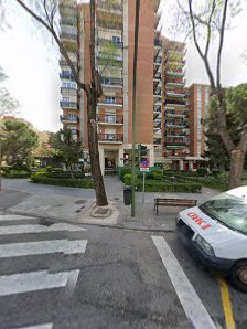 Clínica Dental María Ángeles Juan González Av. del Ejército, 11A, 19004 Guadalajara, España