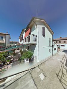 Selmi Patrizia Via Lino Cavallari, 36, 44034 Coccanile-cesta FE, Italia