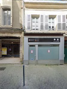 Ecole Supérieure des Techniques Esthétiques et Coiffure du centre (ESTEC) 58000 Nevers, France