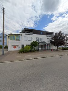 Herr Dr. med. Roland Muggendorfer Finkenstraße 4, 93309 Kelheim, Deutschland