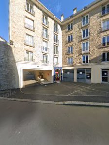 Molard Jean-Pierre 2 Rue du Colombier, 22100 Dinan, France