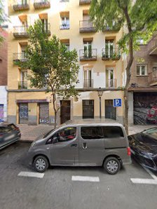 Gestoria del Burgo C. de Canarias, 46, local izquierda, Arganzuela, 28045 Madrid, España