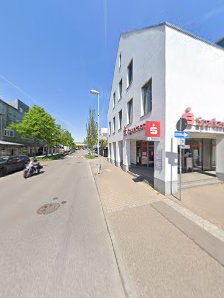 Frau Dr. med. Kathrin Kadura Bahnhofstraße 18, 75428 Illingen, Deutschland