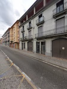 Habitatge a la carretera de Santa Pau, 6-8 Ctra. Santa Pau, 8, 17800 Olot, Girona, España