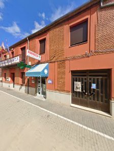 Farmacia Francisca Viola C. Real, 25, 24288 Villares de Órbigo, León, España