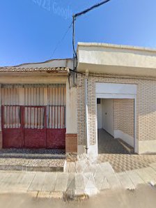 Servicio de Salud de Castilla la Mancha C. Olmo, 21, 02220 Motilleja, Albacete, España
