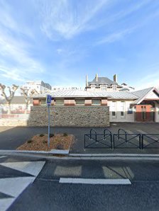 École maternelle publique Daniel Gelin 3 Bd Villebois Mareuil, 35400 Saint-Malo, France