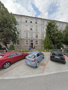 Szkoła Podstawowa nr 2 im. Marii Konopnickiej w Wadowicach Henryka Sienkiewicza 9, 34-100 Wadowice, Polska