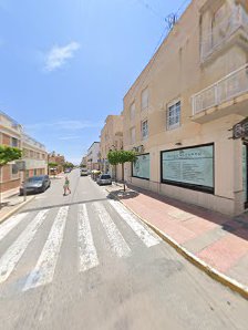 REYES NAVARRO clínica médico estética Calle Carlos Cano, 04620 Vera, Almería, España