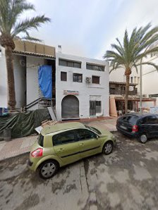 Rosso Inmobiliaria Av. de los Abedules, 21, 29631 Arroyo de La Miel, Málaga, España
