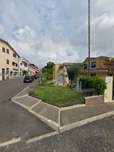 Monumento Ai Caduti Di Monterosi Via Caduti di tutte le guerre, 1, 01030 Monterosi VT, Italia