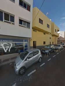 Centro de Ortodoncia Dr. Rodríguez Fajardo C. Guadalquivir, 5, Bajo, 35600 Puerto del Rosario, Las Palmas, España