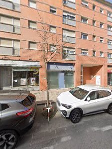 Clínica Dental Egulbati C. del Señorío de Egulbati, 7, 31016 Pamplona, Navarra, España