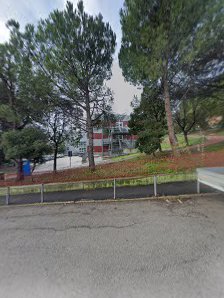 Liceo Carlo Rinaldini Via del Canale, 60122 Ancona AN, Italia
