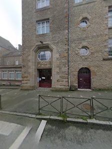 Collège Broussais 1 Rue Broussais, 22100 Dinan, France