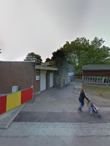 Centre Communal des Jeunes de Chênée ASBL Parc Sauveur, All. Edgard d'Hont 4, 4032 Liège, Belgique