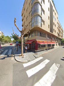 Inmobiliaria Sagrada Familia C. de Barcelona, 16, 43840 Salou, Tarragona, España