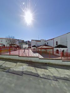 Centro de Educación Infantil y Primaria Miguel Santamaría C. Mercado, 0, 45641 Castillo de Bayuela, Toledo, España