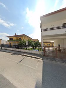 Scuola Media Statale - ICAS Francolise sede S.Andrea del Pizzone Via Roma, 81050 Francolise CE, Italia
