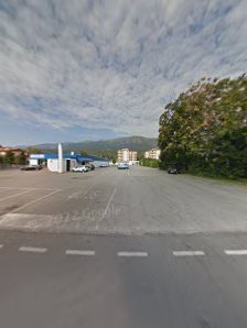 Parcheggio supermercato Viale S. Giorgio, 36, 33081 Castello d'Aviano PN, Italia