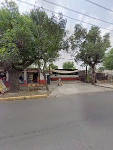 Taller de costura León Av. Año de Juárez, San Luis Tlaxialtemalco, Xochimilco, 16610 Ciudad de México, CDMX, México
