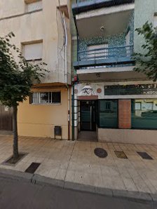 Residencia de personas mayores Santiago Apóstol (gestión privada) C. Tejedores, 16, 24750 La Bañeza, León, España