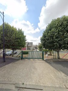Ecole Primaire Maurice Genevoix 8 Rue des Roches, 45340 Beaune-la-Rolande, France