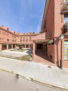 Servicios Inmobiliarios Loranca, S.L C. Juan Carlos I, 7, 28971 Griñón, Madrid, España