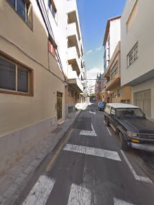 la tulita de ysaac Av. José Miguel Galván Bello, 6, 38612 El Médano, Santa Cruz de Tenerife, España