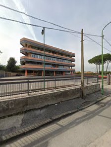 Liceo Colombo Via Nuova del Bosco, 80034 Marigliano NA, Italia