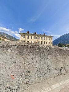 Scuole Pubbliche Medie Superiori Liceo Classico Xxvi Febbraio Str. Cappuccini, 2, 11100 Aosta AO, Italia