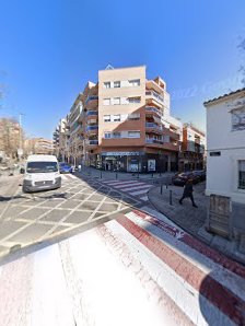 Farmàcia Can Clota+ - Farmacia en Esplugues de Llobregat 