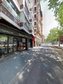 Abogada Mercedes Alonso-Genis Gran Vía Santiago Ramón y Cajal, 24, 50005 Zaragoza, España