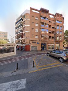 Clinica Dental Dr. Juan Requeni Carrer de Burgos, 8, L'Olivereta, 46018 Valencia, España