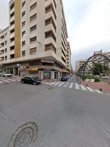 Ortodoncia Ignacio García Carrer Cid, 61, Local 2, 03803 Alcoi, Alicante, España