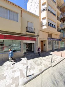 Clinica Dental Hernández-Scasso Av. Ramón y Cajal, 24, 02630 La Roda, Albacete, España