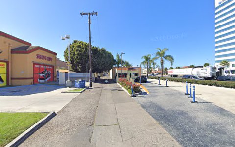 Car Wash «Wildwater Express Carwash», reviews and photos, 17042 Beach Blvd, Huntington Beach, CA 92647, USA